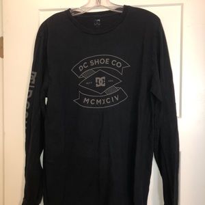 Men’s dc long sleeve tee